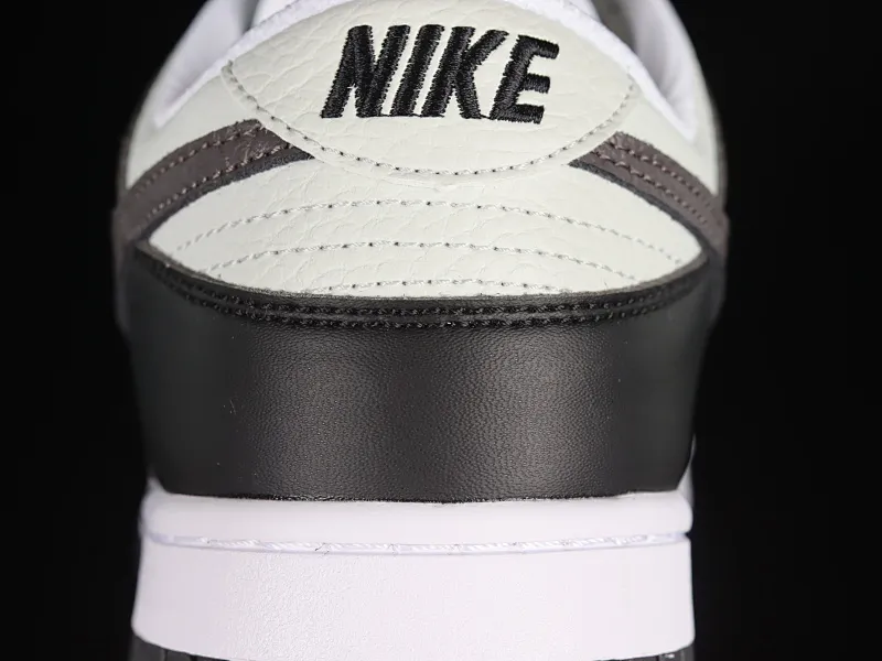 All Categories Nk SB Dunk Series Nk SB Dunk Low Low-top sneakers Cost-effective version Nk Dunk Low "Mini Orange Swoosh" SB low-top sports and leisure sneakers FN7808-001